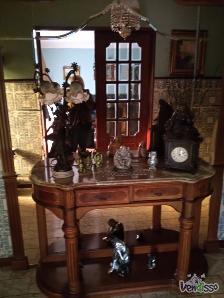 Móvel de madeira em nogueira, com espelho (novo)