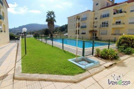 T2 em condomínio fechado C/ piscina