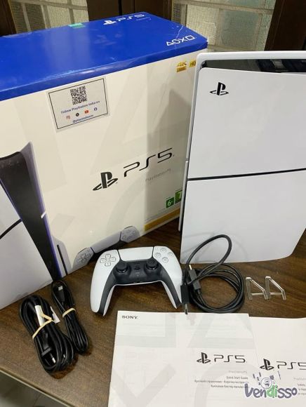 PS5Proa (4aa)