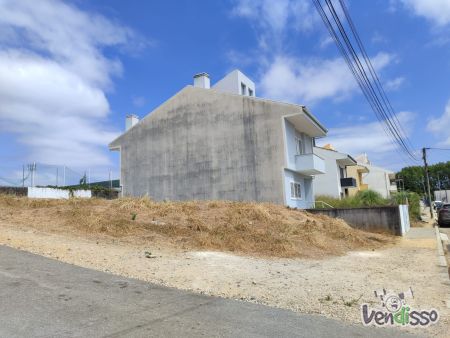Terreno com 500 m2 em Gulpilhares