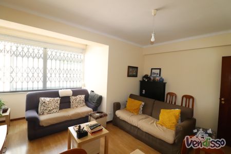 Excelente Apartamento T3 com 3 frentes, perto da Foz