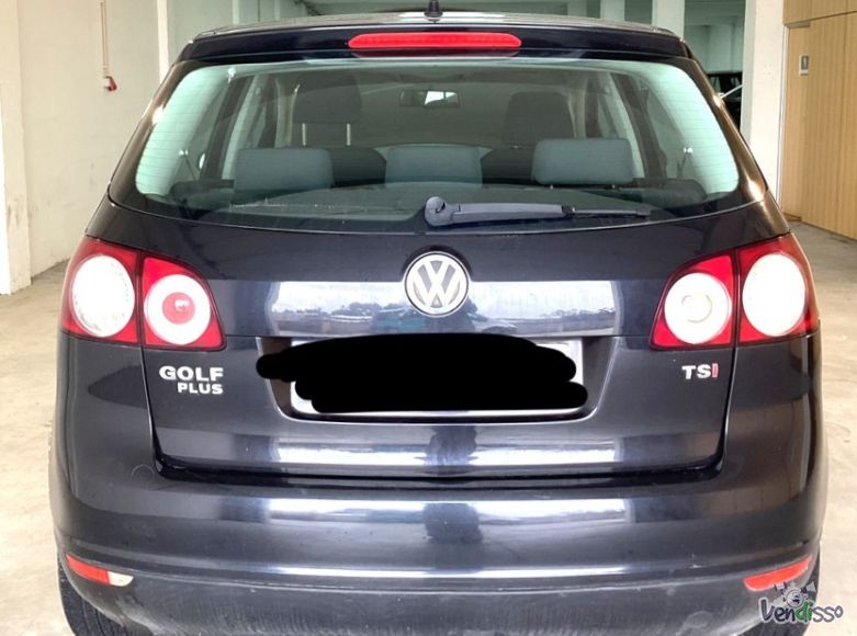 max-YF99595_a0952fc2894f4b811f8122d3c8f34855