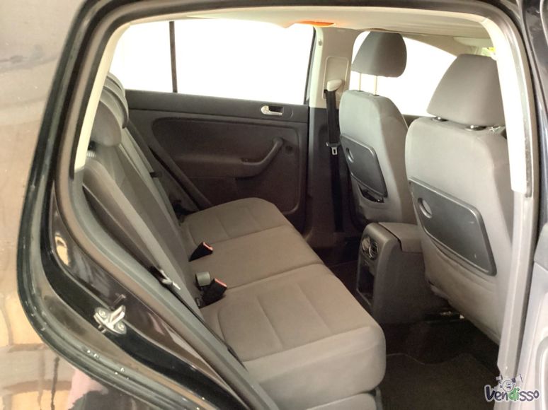 max-YF99595_ffd3c70933f53275fac5dee52b69c49c