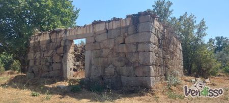 Quinta da Rebolta com 14,350 m2 e um edifício para recuperar